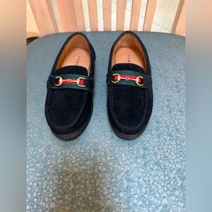 Romano toddler boy slip on shoe.Size 27/7